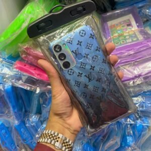 Universal Waterproof Mobile Pouch - Touch Sensitive Phone Case